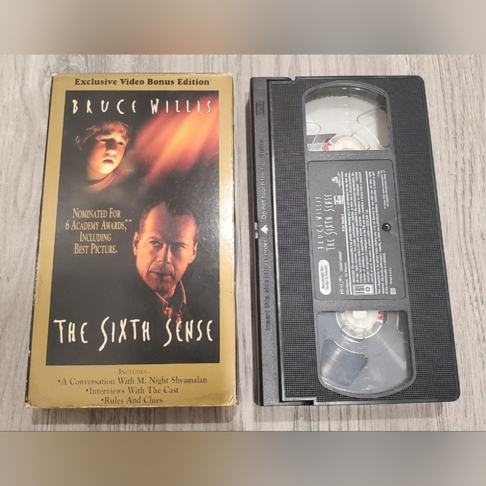The Sixth Sense VHS Tape 1999 Bruce Willis Video Bonus Edition